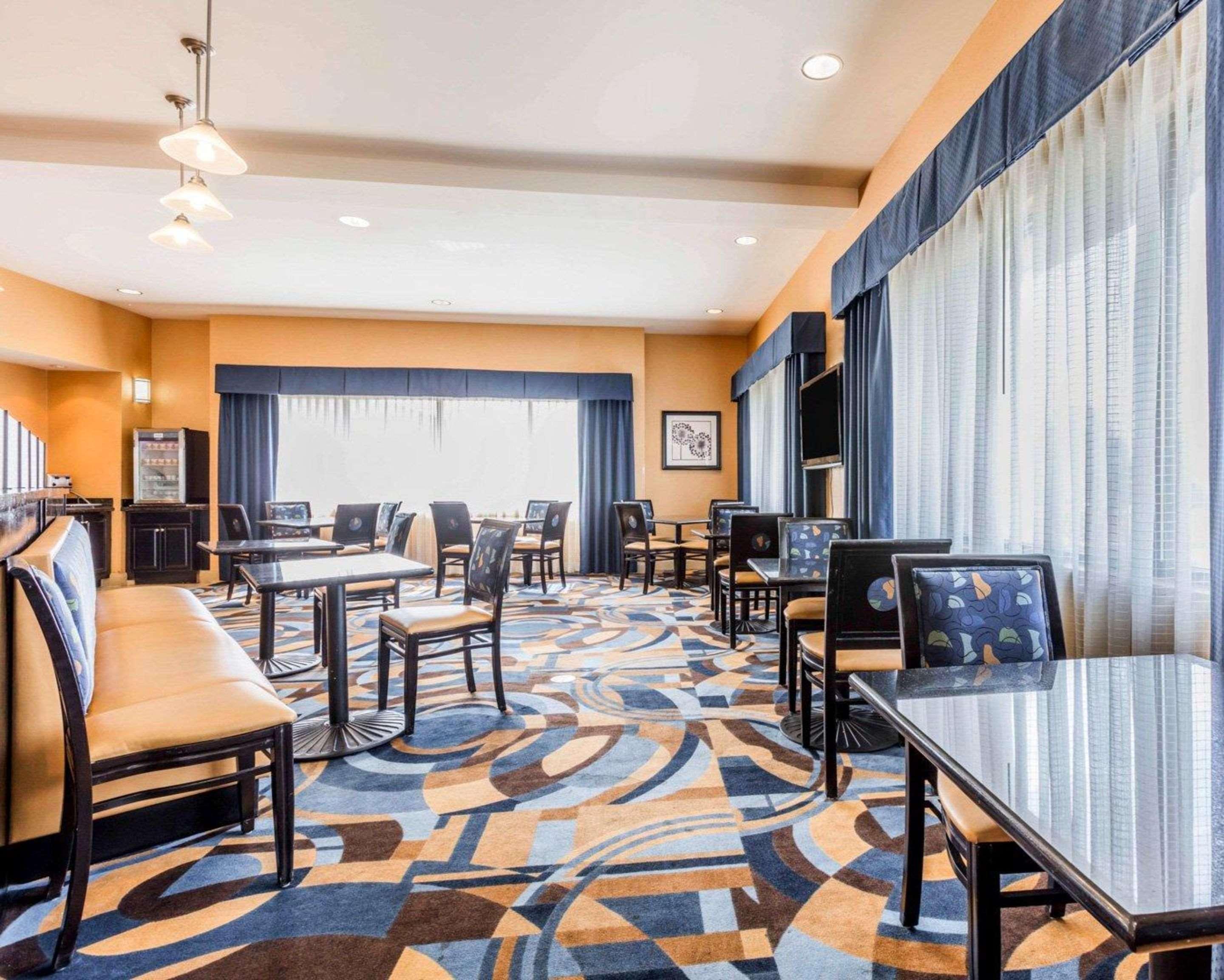 Comfort Suites Pell City I-20 Exit 158 Eksteriør bilde