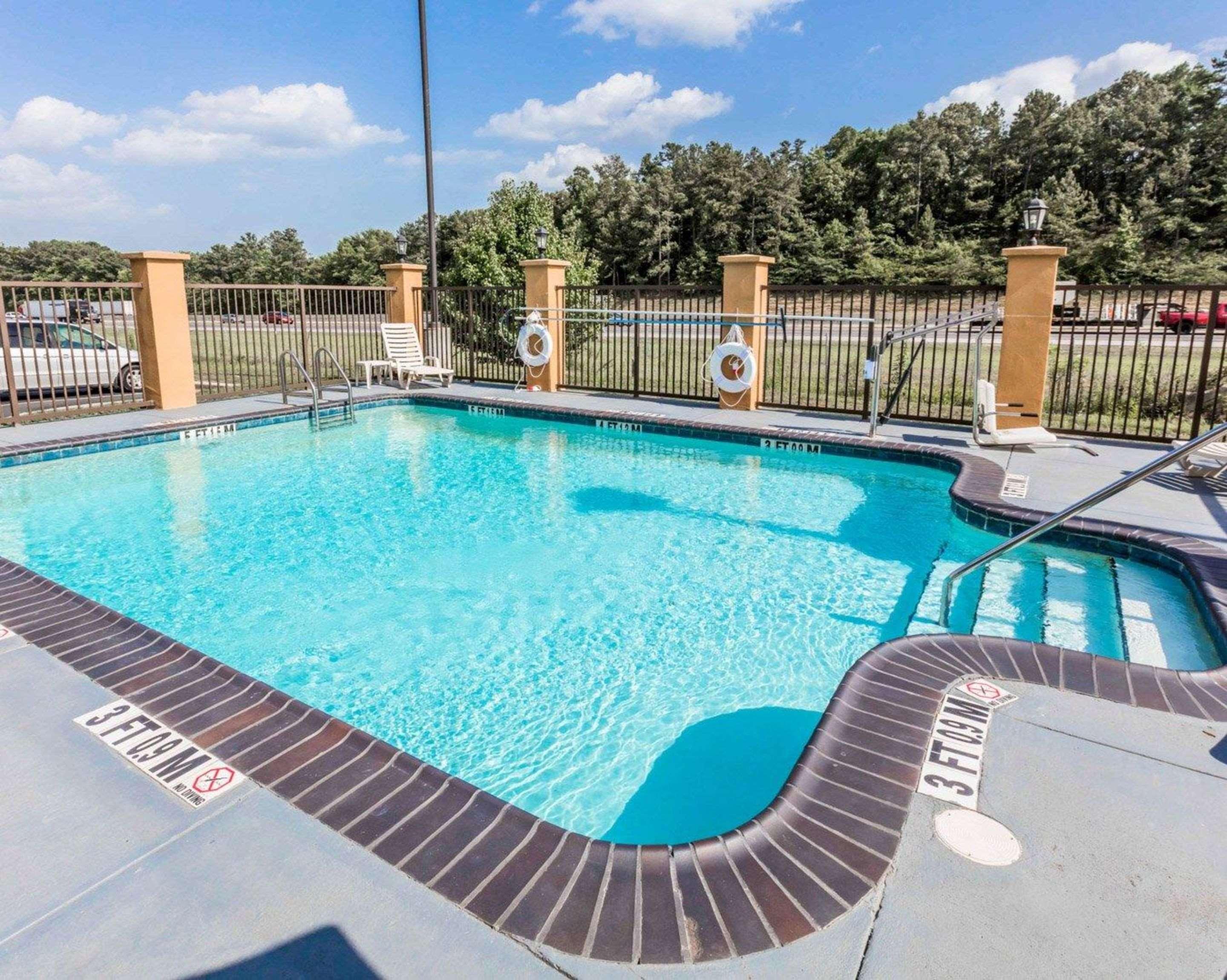Comfort Suites Pell City I-20 Exit 158 Eksteriør bilde